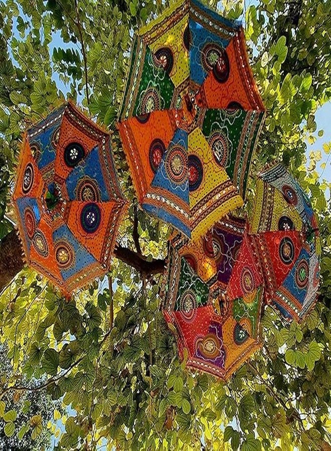 The Decor Affair مظلة راجستانية يدوية الصنع للحماية من الشمس من ديكور أفير | مظلة مزخرفة لمهرجاني نافراتري وديوالي | تصميم عصا المشي (مجموعة من 5 مظلات) - Image 2