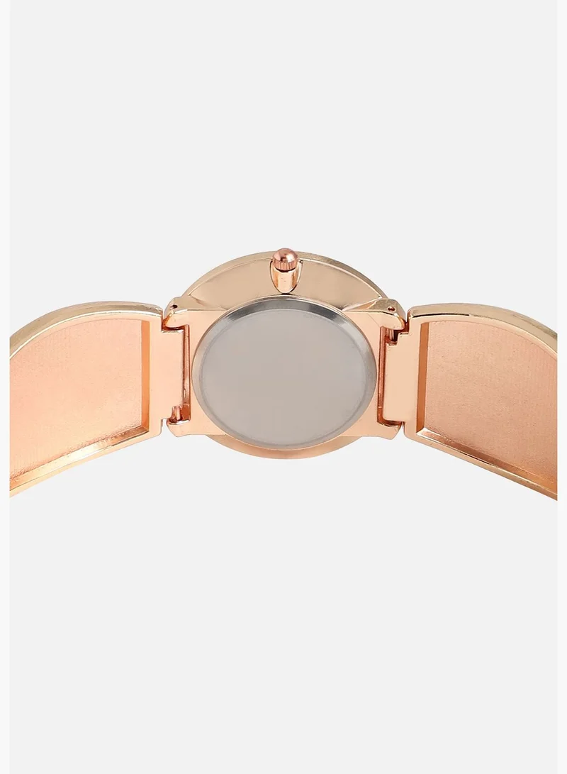 Haute Sauce Stainless Steel Strap Casual Round Analog Watch For Women