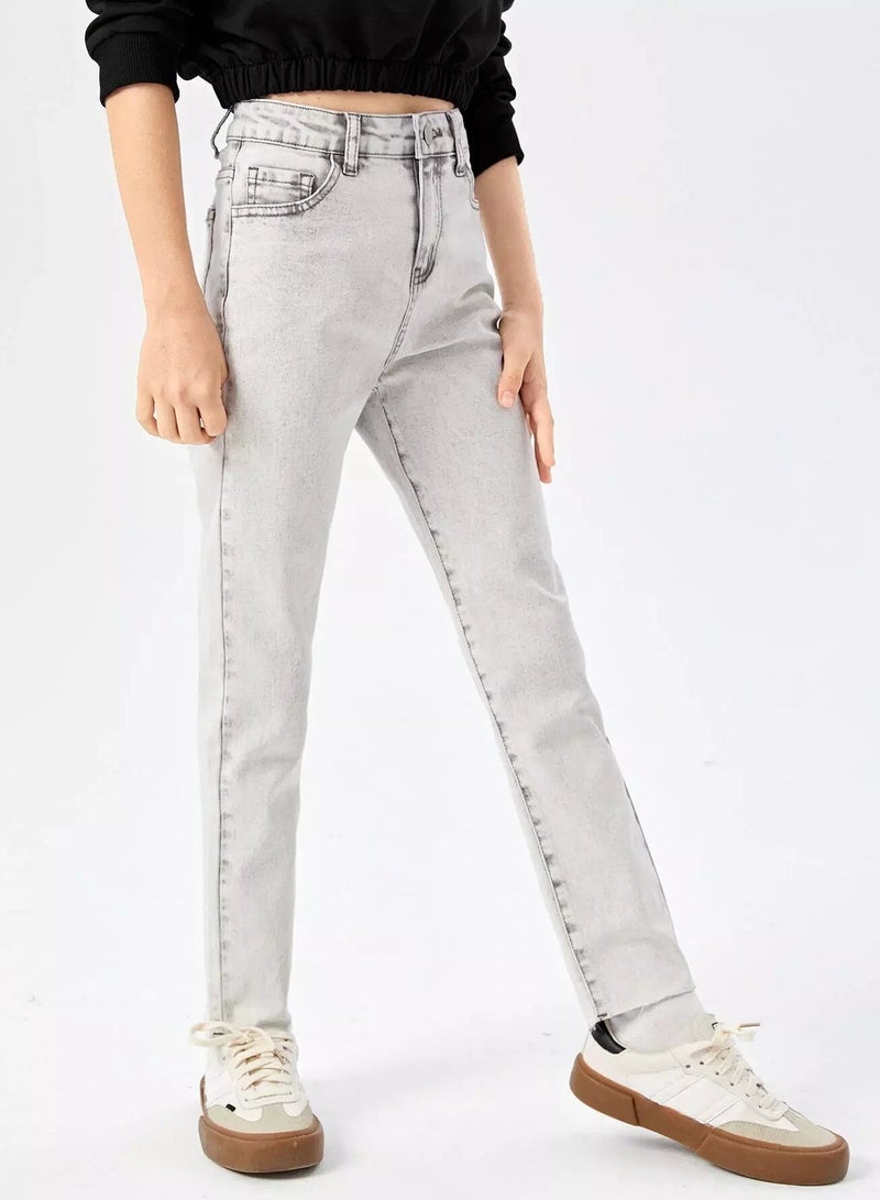 Girls Slant Pocket Straight Leg Jeans  - Image 4