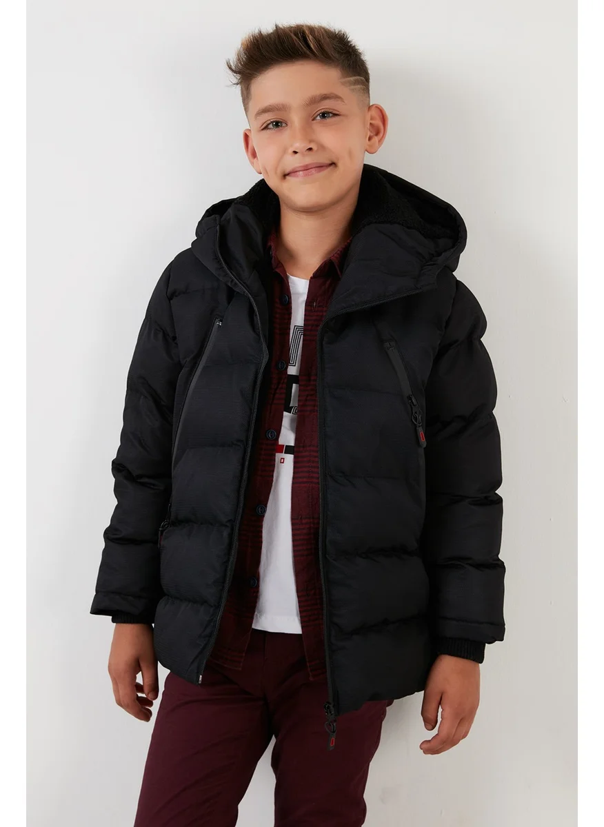 Lela Plush Lined Hooded Puffer Coat with Zipper Pockets Boys' Coat 5760040