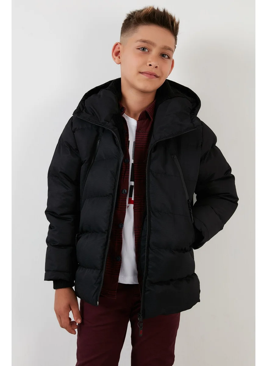 Lela Plush Lined Hooded Puffer Coat with Zipper Pockets Boys' Coat 5760040
