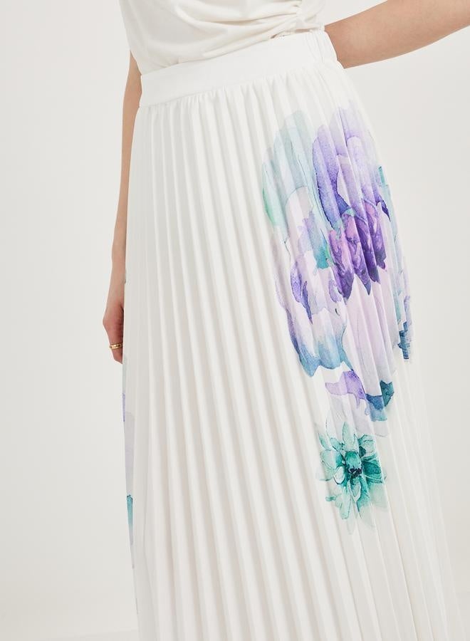 Styli Floral Print Pleated Midi Skirt  - Image 4