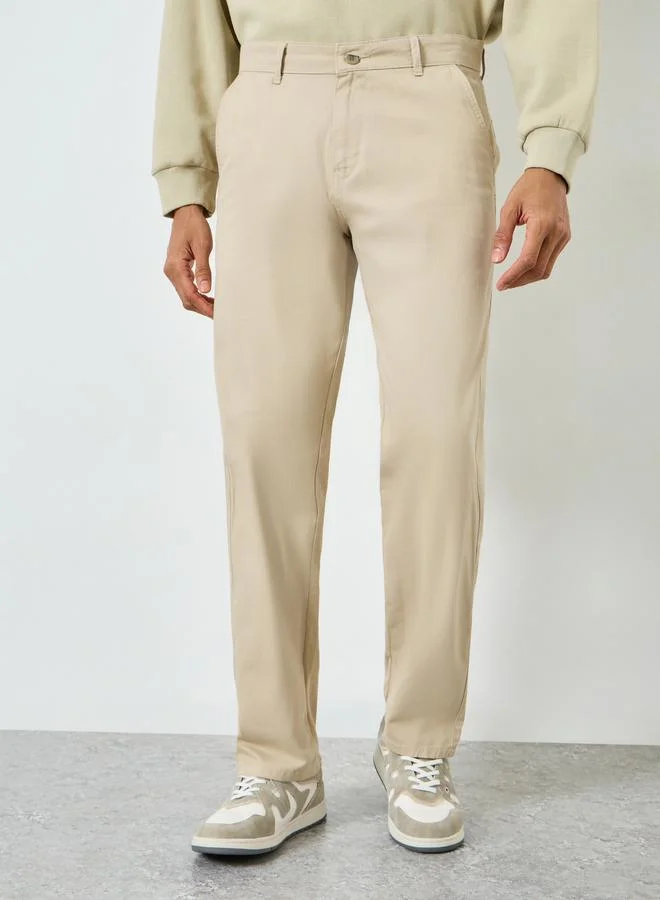Styli Men Khaki Relaxed Fit Chinos
