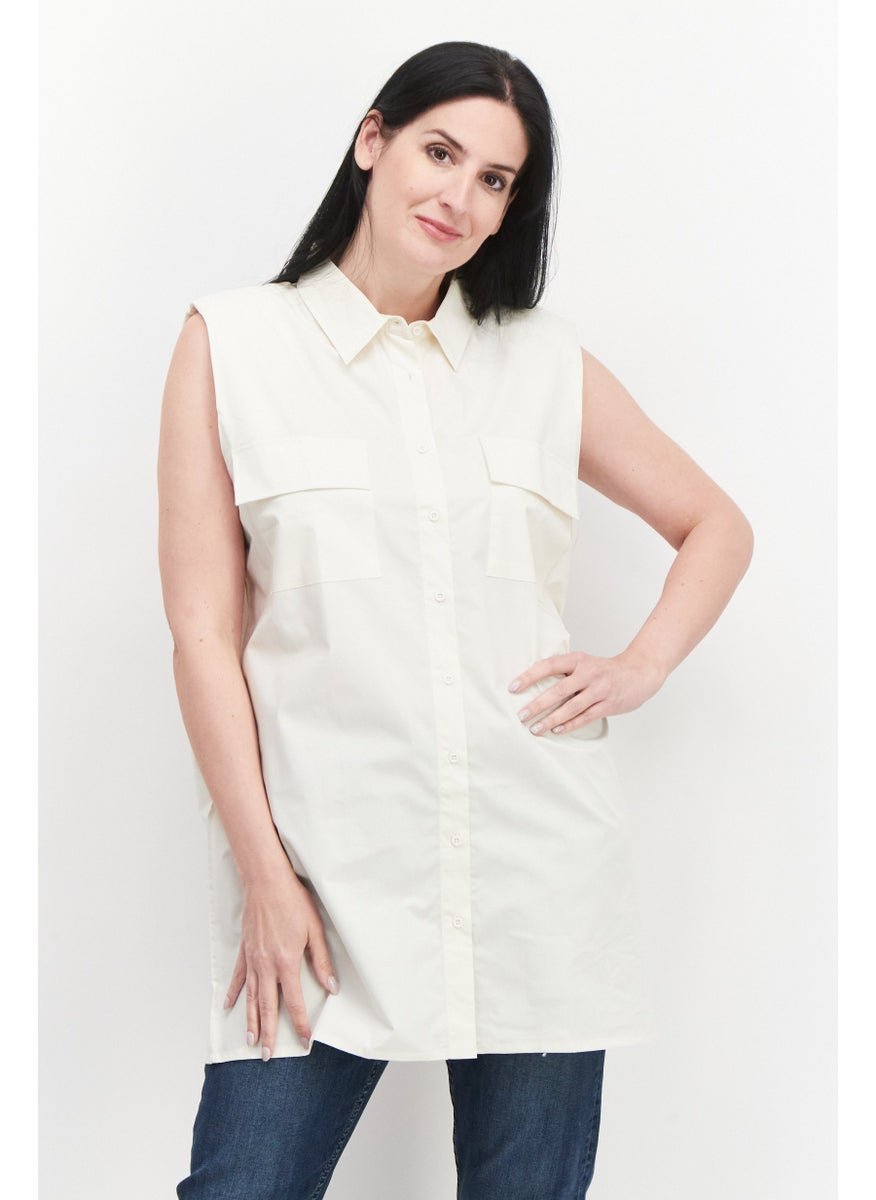 NOISY MAY Women Petite Spread Collar Sleeveless Solid Top, Beige  - Image 1