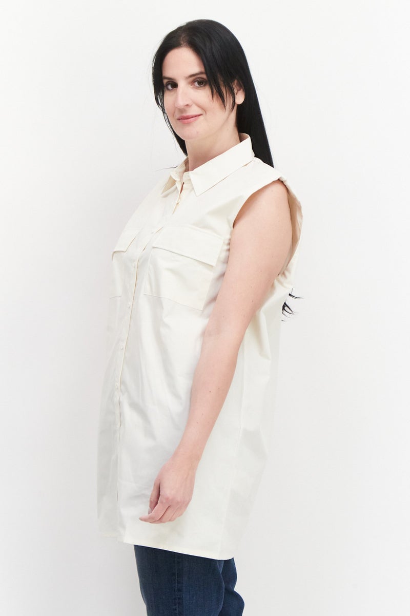 NOISY MAY Women Petite Spread Collar Sleeveless Solid Top, Beige - Image 2