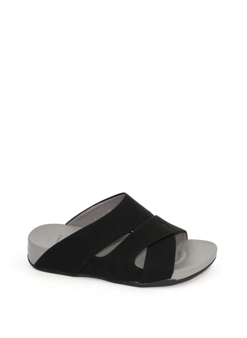 Geoomnii Ian1 Traditional Arabic Sandals for Men – Comfortable Leather Slip-On Design – Perfect for Everyday Wear & Occasions -Black