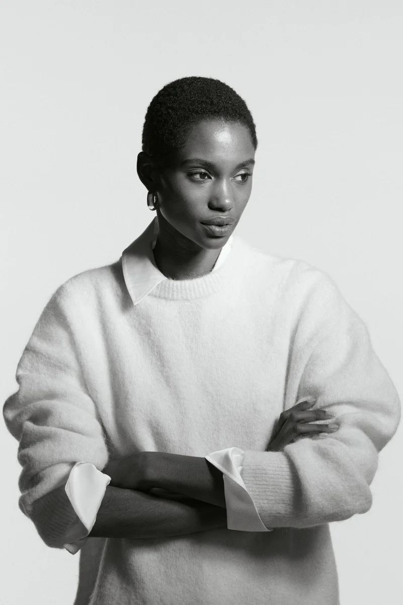 اتش اند ام كنزة من مزيج الألبكا بقصّة فضفاضة