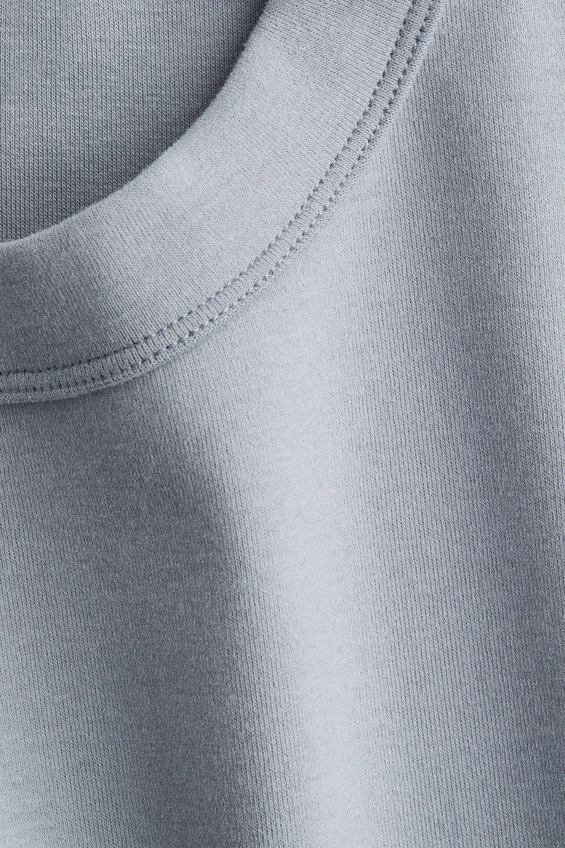 اتش اند ام تي-شيرت قطني ضيق