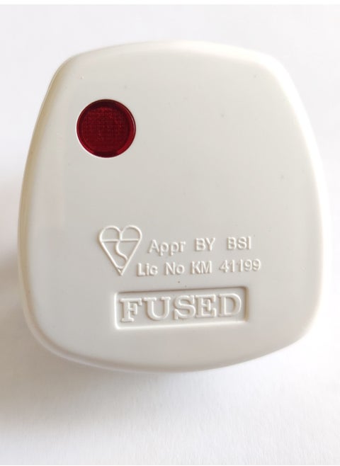 13A 3 Pin Fused Plug With Indicator Light White