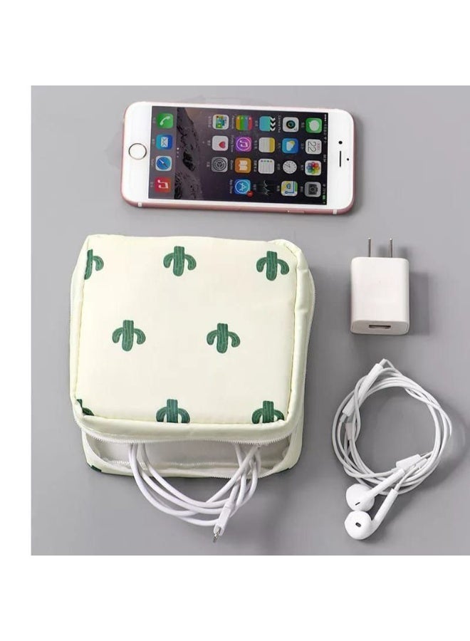 Waterproof Sanitary Pad Holder - Image 4