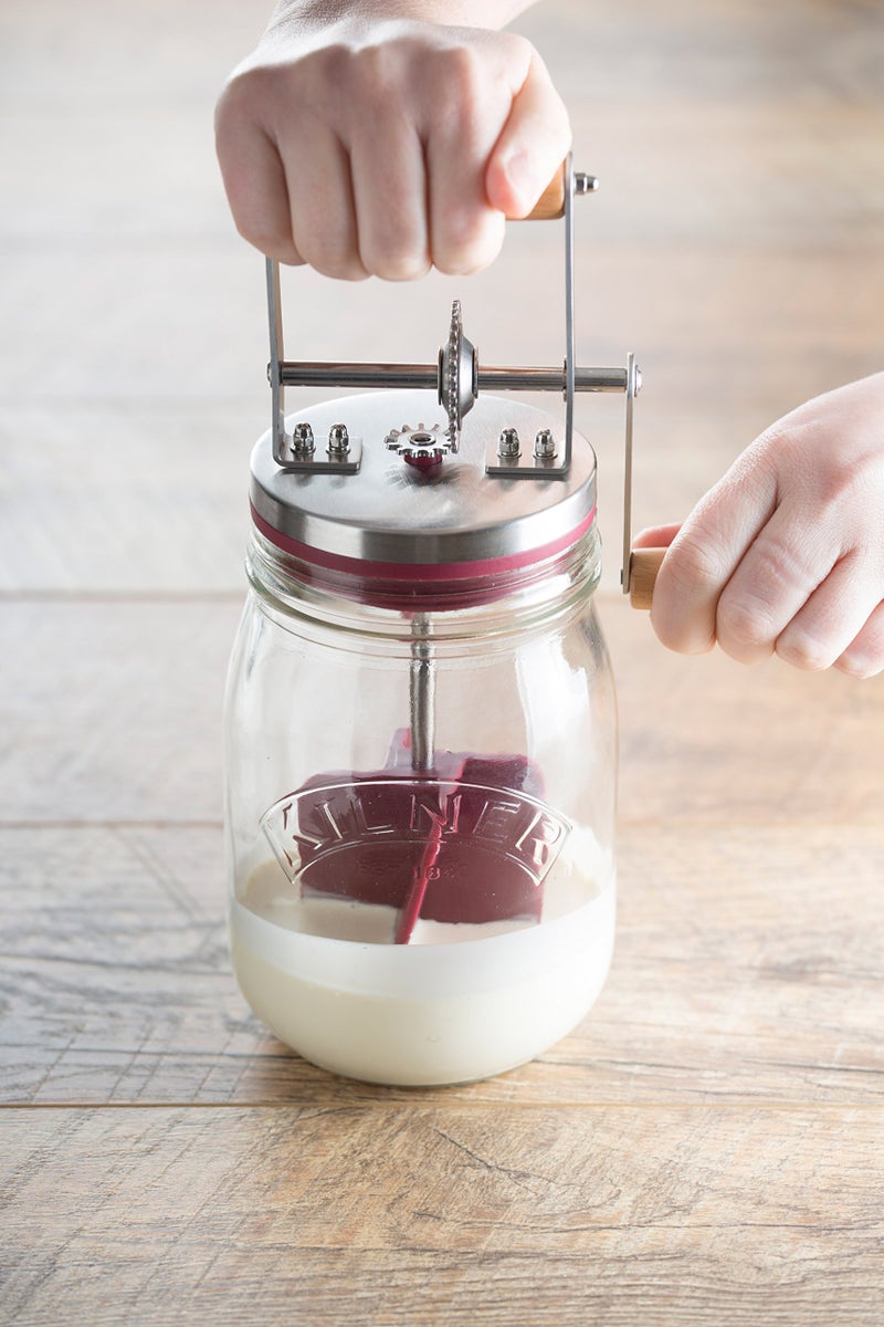Kilner Premium 1L Airtight Glass Butter Churner for Home Made Butter Making, Whisker Jar for Beating, Blending, Whipping | Includes Hand Crank, Acacia Wood Handle & Stainless Steel Gear - Image 3