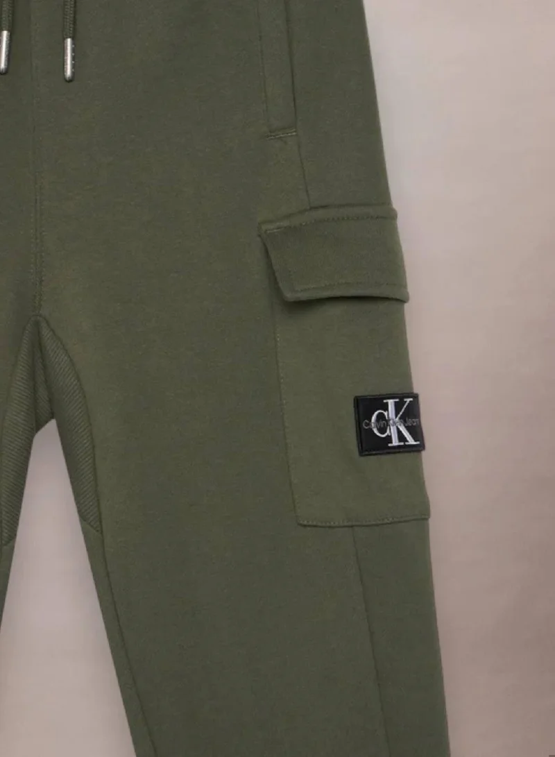 Calvin Klein Jeans Thyme Relaxed Cargo Joggers for Men | Best Price UAE
