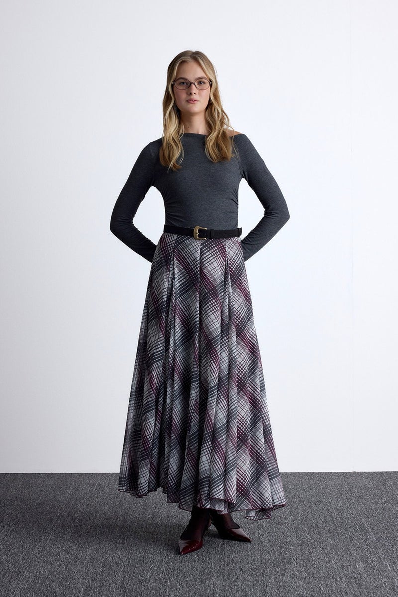 Manuka Flounce Wide Skirt Plaid Burgundy  - Image 5