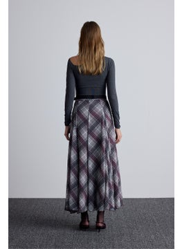 Flounce Wide Skirt Plaid Burgundy - pzsku/Z74058F3360341AE2003AZ/45/_/1738844394/389b8d7b-03f6-4dc8-9c8d-701277a4ea08