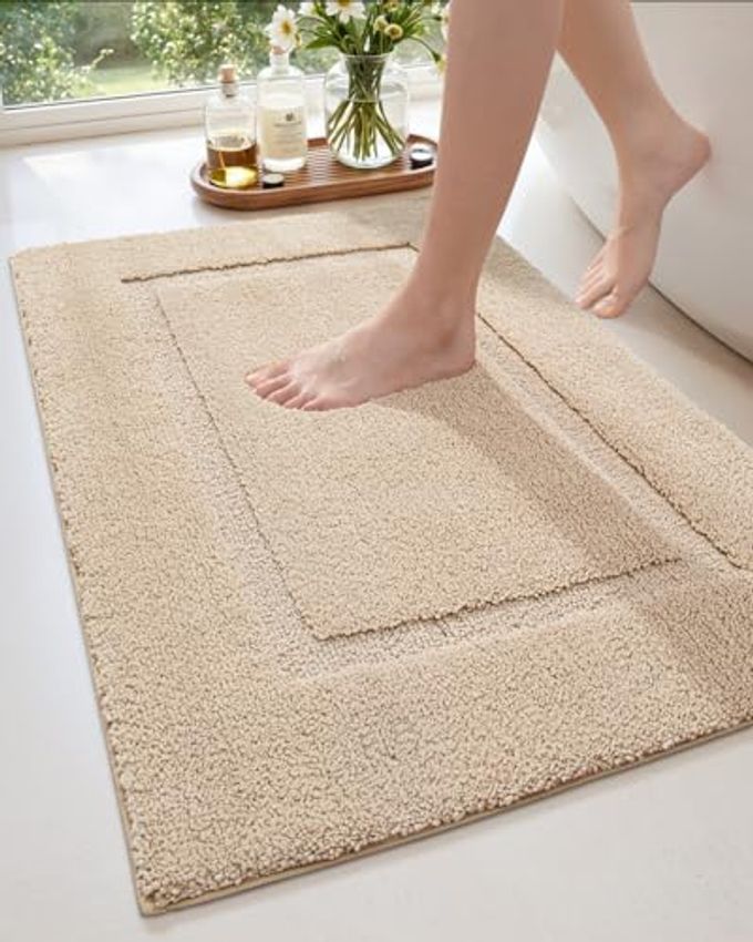 BATHROOM RUGS 24X16 WASHABLE NON SLIP BATH MAT FOR SHOWER FLOOR ABSORBENT QUICK DRY BATHMAT WITH RUBBER BACKING ULTRA SOFT PLUSH CARPET FOR TUB BEIGE