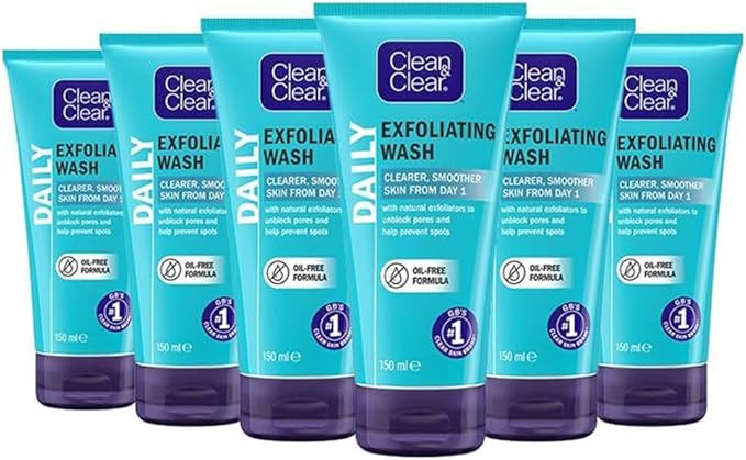 Clean & Clear Clean and Clear Exfoliating Daily Wash 150ml - Image 1