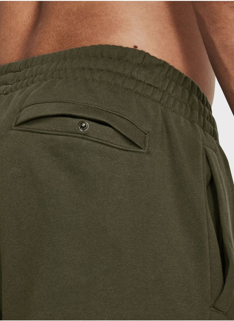 UNDER ARMOUR - Rival Fleece Graphic Joggers - Image 1