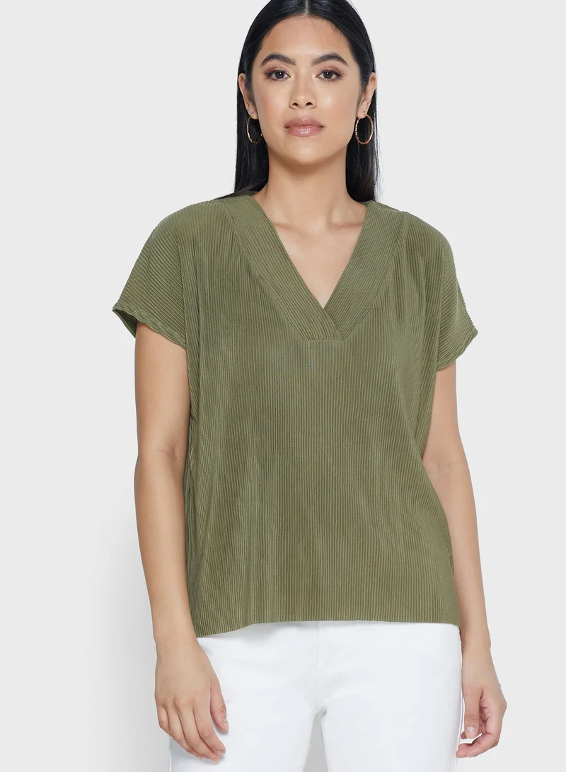 Jacqueline de Yong V-Neck Short Sleeve T-Shirt