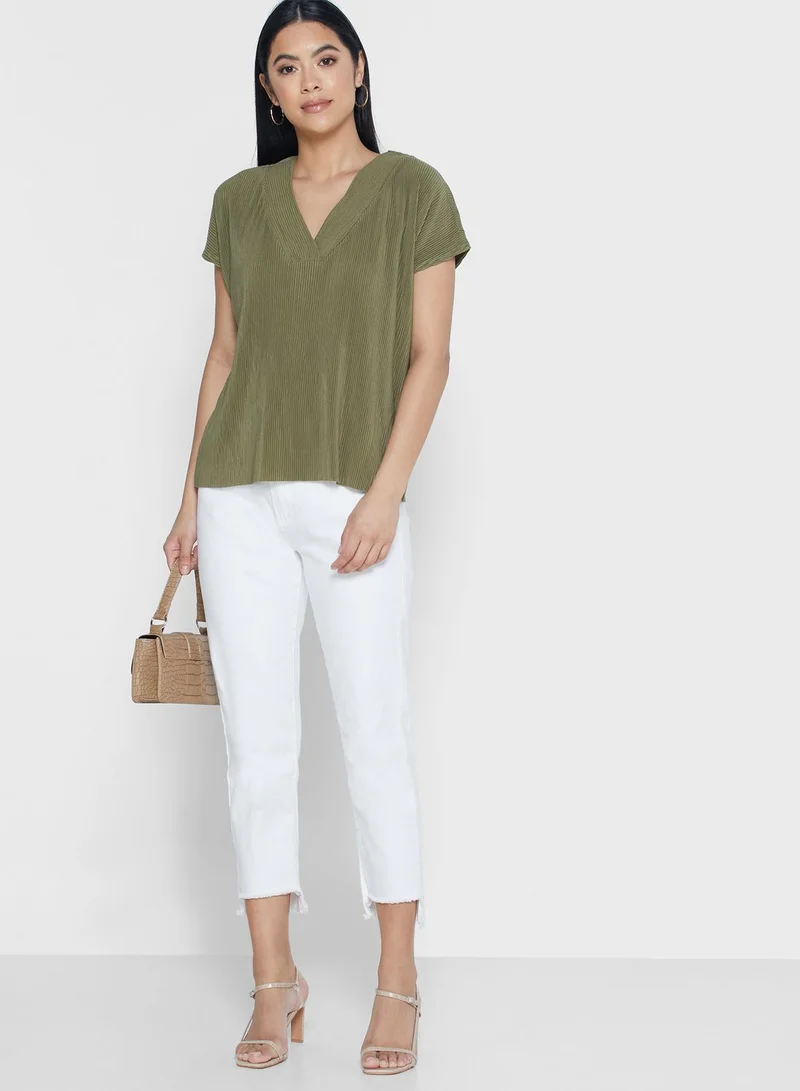 Jacqueline de Yong V-Neck Short Sleeve T-Shirt