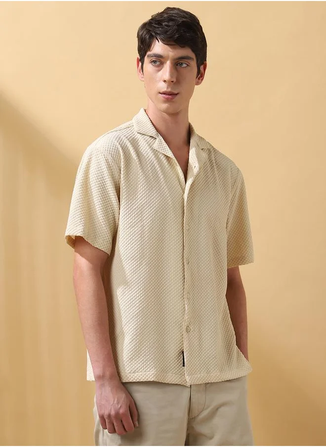 دينيس لينغو Beige 100% poly Textured Pattern Relaxed Fit Shirts for Men with Cuban Collar Neckline Half Sleeves Regular Length Upper Body Wear Button Down Button Closure Woven Weave - Perfect for Lifestyle Occasions