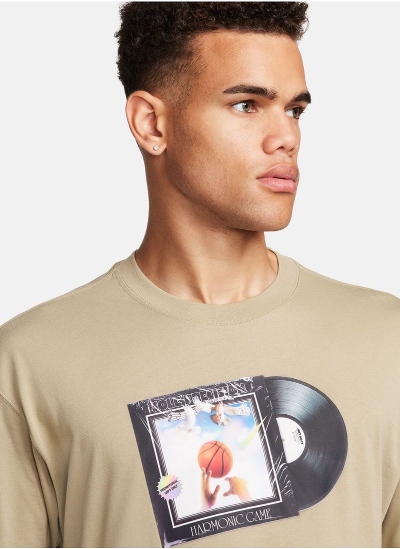 Nike - Logo M90 Sp24 T-Shirt - Image 1