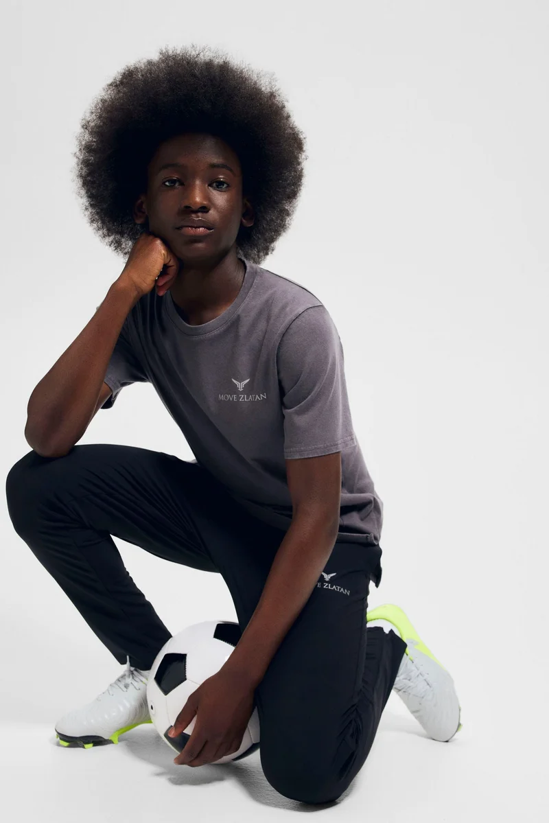 H&M Sports top in DryMove™