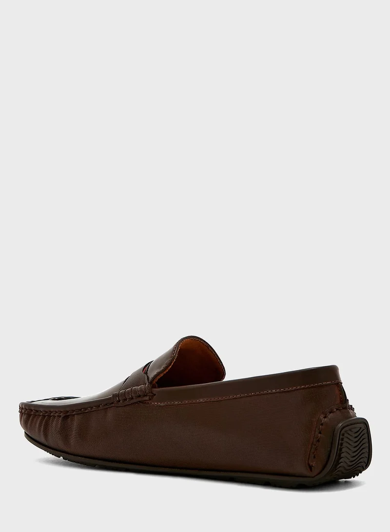 Robert Wood Saddle Detail Moccasins