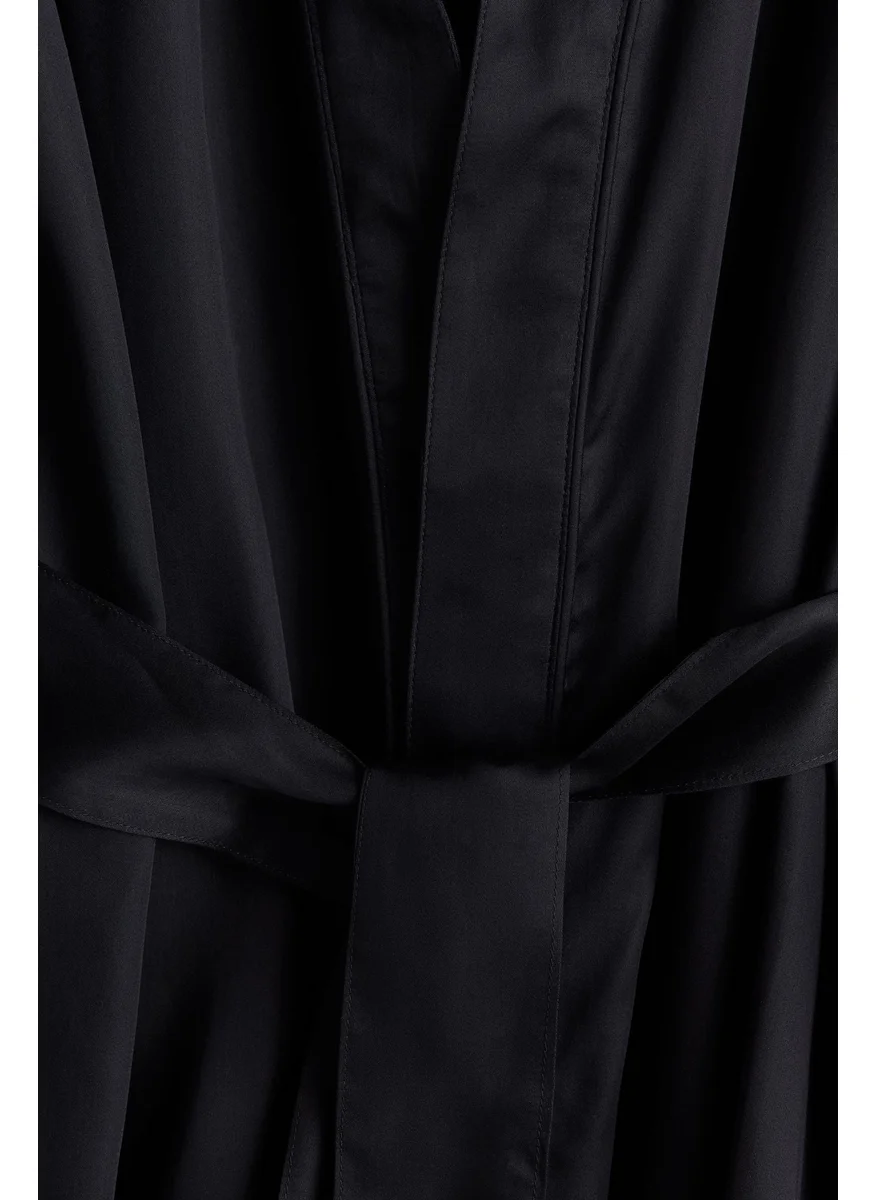 H&M Satin Dressing Gown