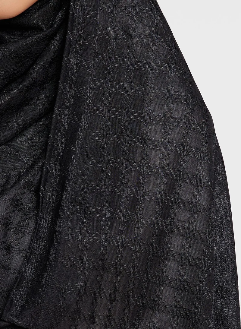 Khizana Houndstooth Long Hijab Scarf