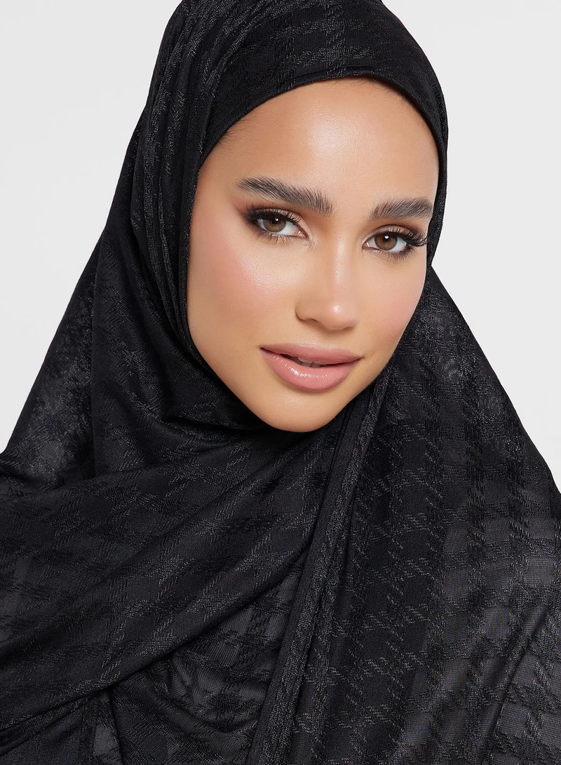 Khizana Houndstooth Long Hijab Scarf