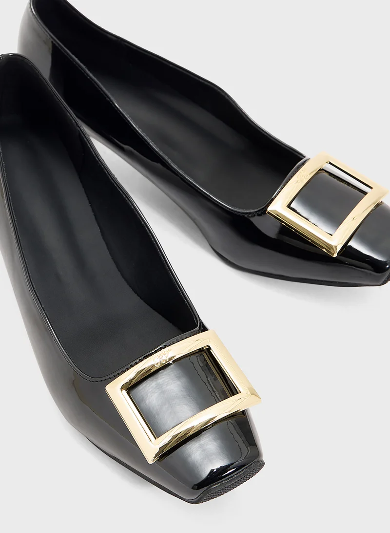ELLA Low Heeled Pump With Buckle