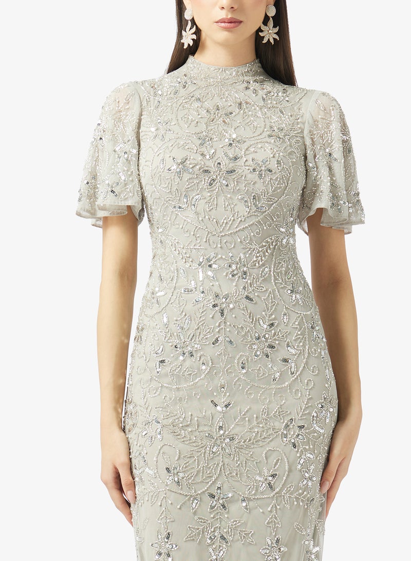 بيوت فستان ماكسي مزين بالترتر بياقة عالية - Image 3