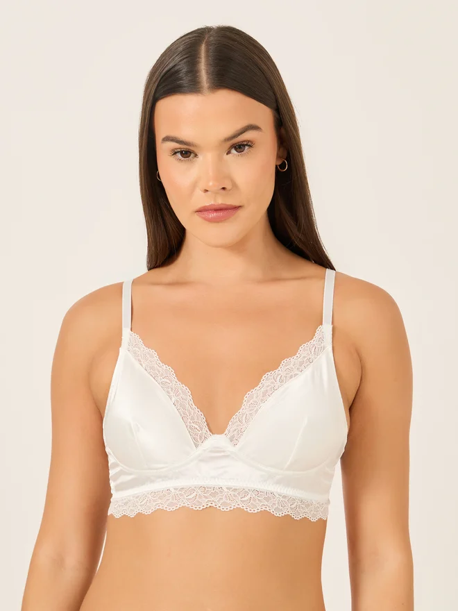 Styli Styli Pack of 2 - Non-Wired Padded Lace Trim Satin Bralette