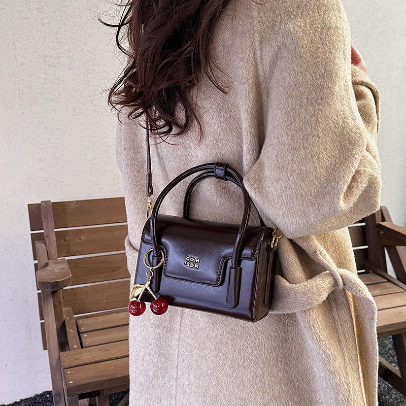 Women's Retro Small Square Shoulder Bag - Image 2