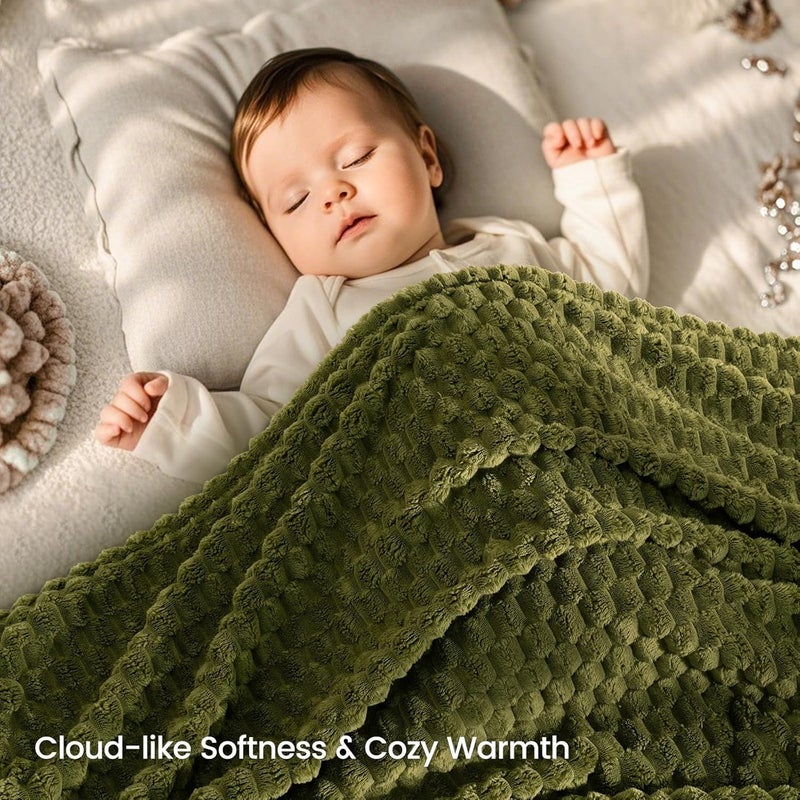 David's Home Twin size (165cm x 230cm) Ultra Soft Fleece Blanket Size, Lightweight 3D Jacquard Flannel Blanket, Fluffy & Plush Suitable for Bed Room Decor, Olive Green - Image 4