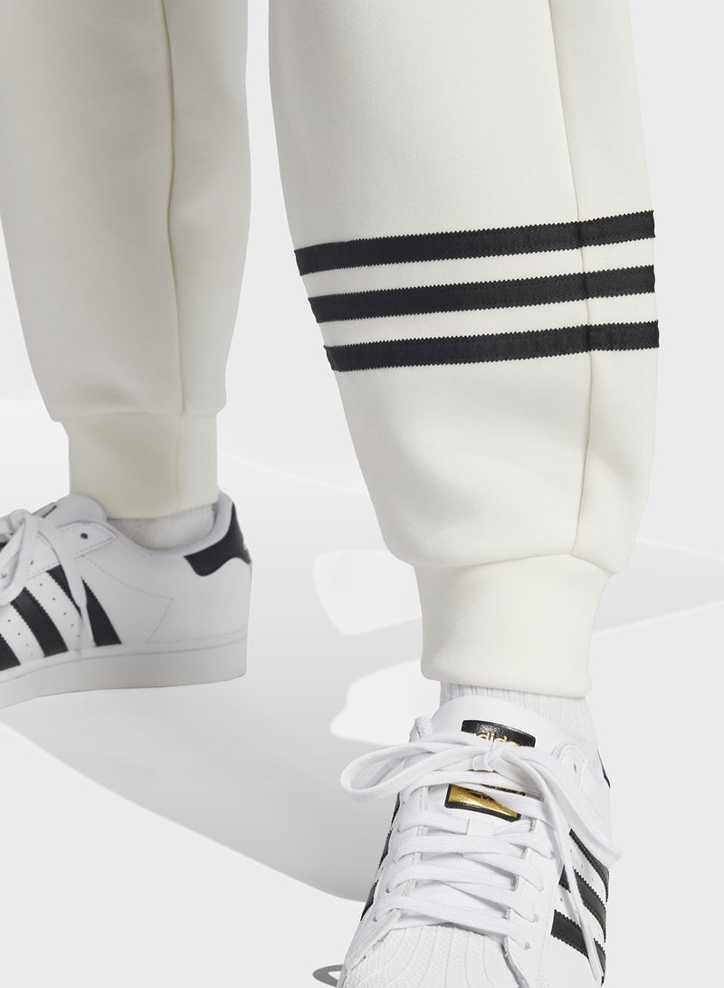 adidas Originals Neuclassic Sweatpants  - Image 4