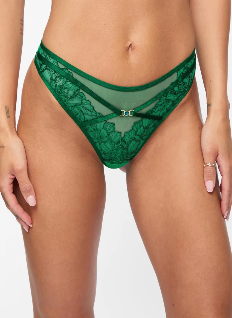 آن سمرز إغواء إلهي برازيلي أخضر متوسط