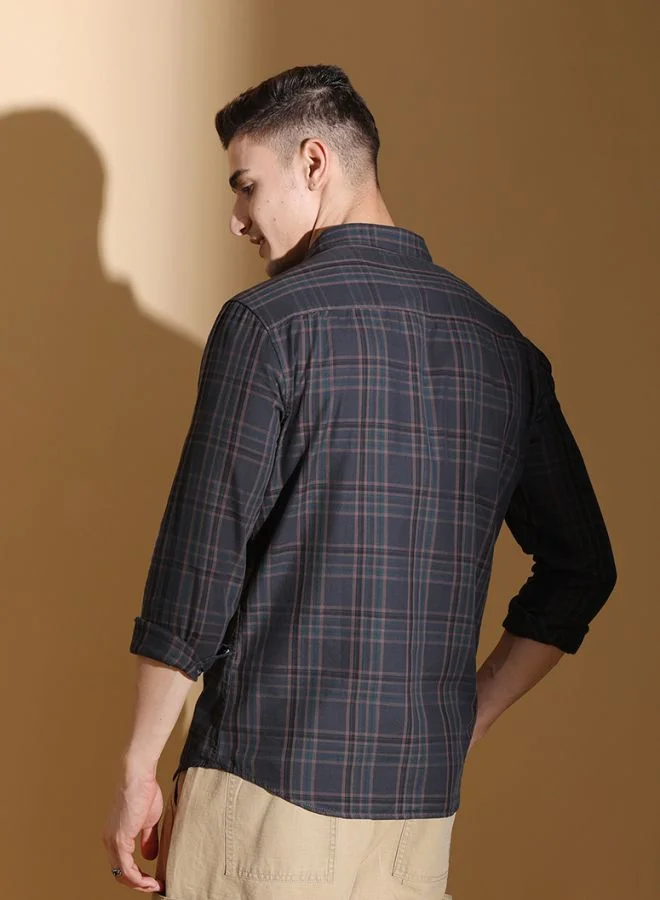 شركة المرآب الهندية Men Slim Fit Checkered Full Sleeves Cutaway Collar Casual Shirt