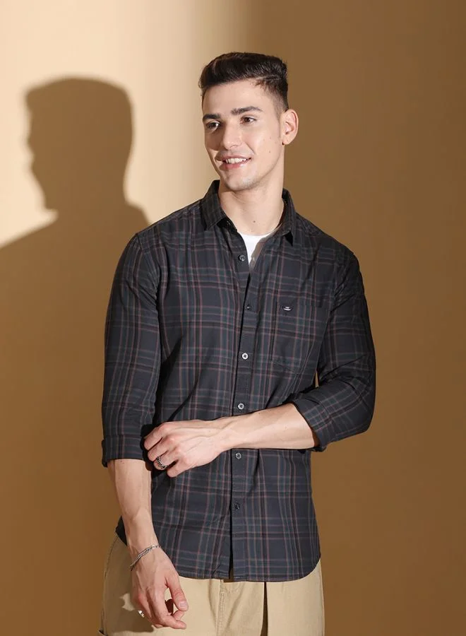 شركة المرآب الهندية Men Slim Fit Checkered Full Sleeves Cutaway Collar Casual Shirt