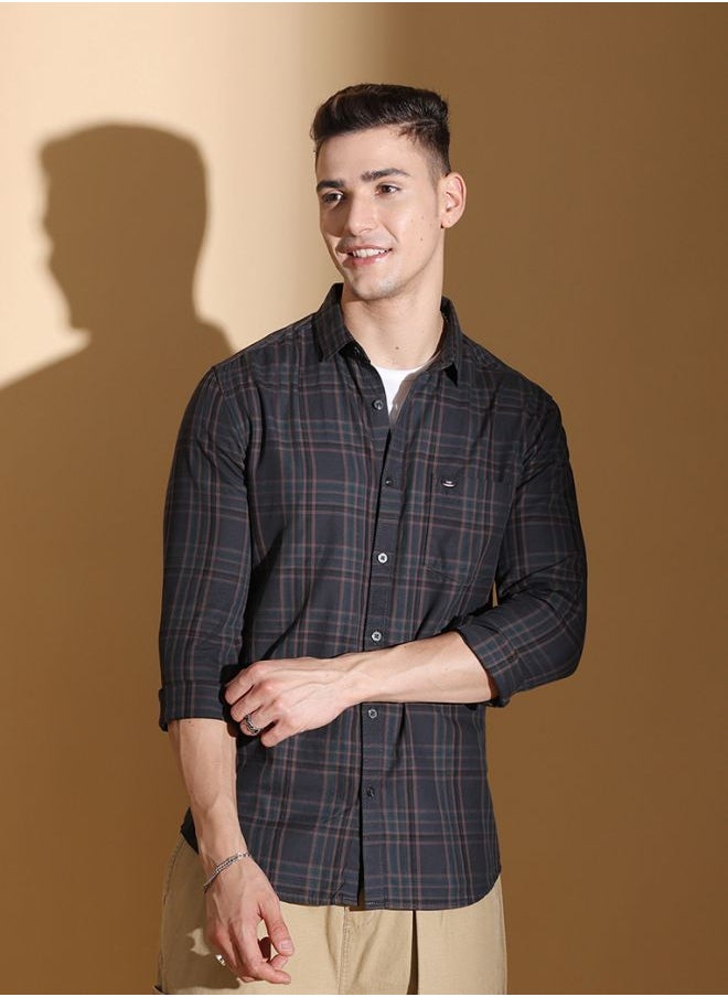 The Indian Garage Co Men Slim Fit Checkered Full Sleeves Cutaway Collar Casual Shirt  - Image 3