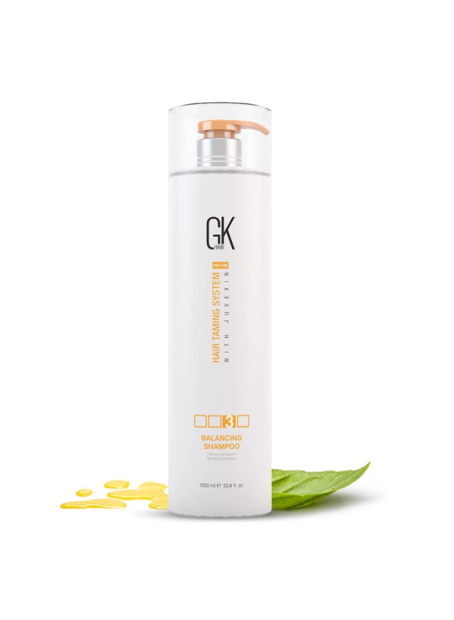 GK Hair شامبو موازن 1000 مل للشعر الدهني المعالج بالألوان - تنظيف عميق واستعادة مستويات الحموضة - مثالي للشعر المعالج بشكل مفرط والمتعرض للضغط البيئي - Image 1