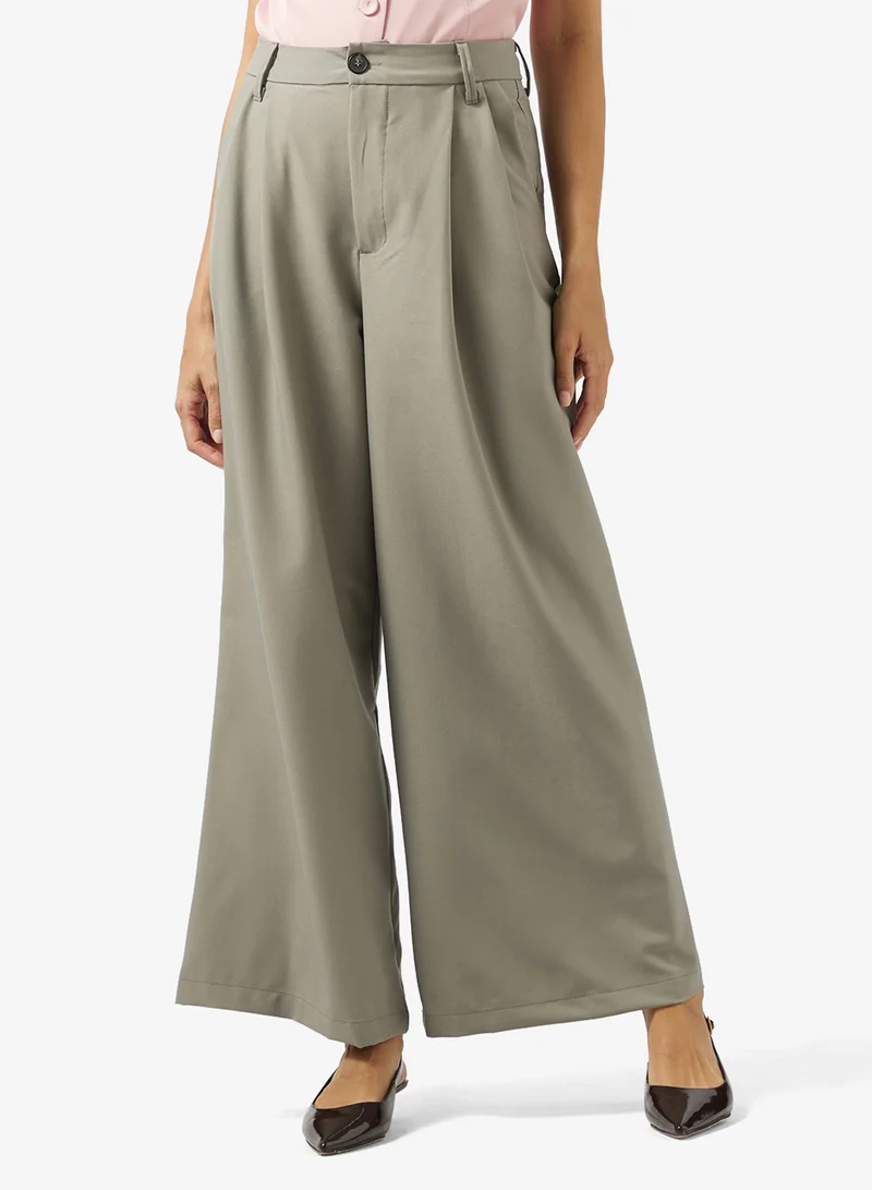 ايلا Straight Fit Trouser