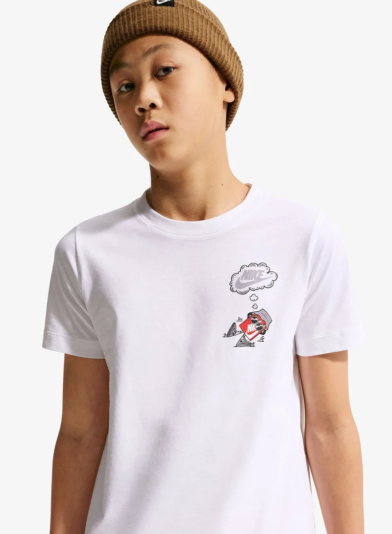 Nike Youth Boxy Graphic T-Shirt