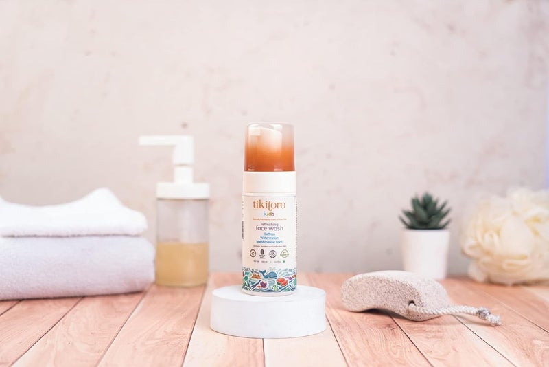 Tikitoro Kids Total Care Combo With Refreshing Body Wash Conditioning Shampoo Soothing Body Lotion Refreshing Face Wash Nourishing Hair Oil  Mineral Sunscreen With SPF 30 Age 4 Pack of 6 - Image 4