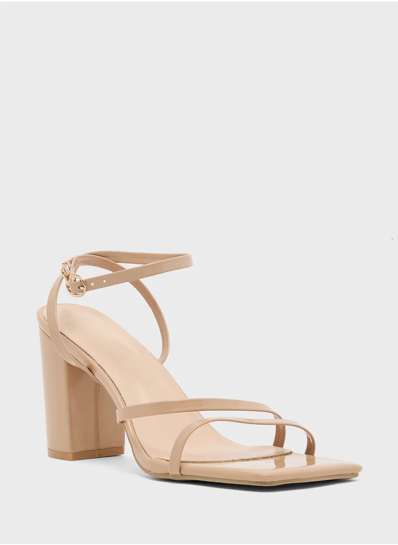 ايلا Triple Strap Block Heeled Sandal