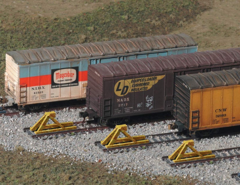 Walthers Cornerstone Walthers, Inc. ups Track Bumper, Yellow - Image 1