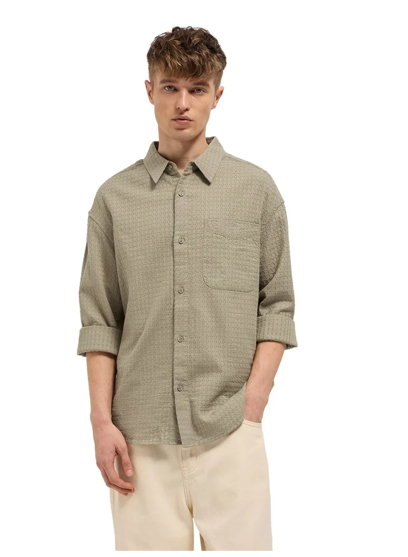 THE BEAR HOUSE Men’s Long Sleeve Shirt Classic, Comfortable and Stylish Essential for Work, Travel or Casual Outings