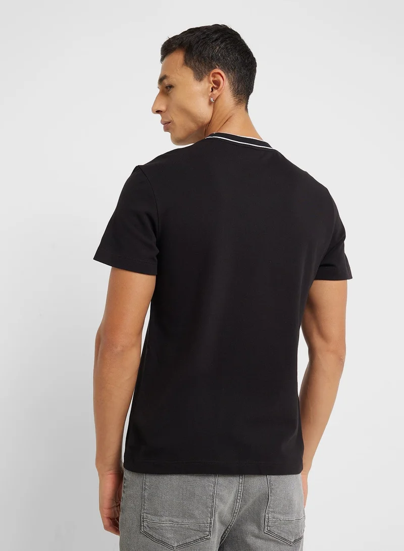 LACOSTE Essential Crew Neck T-Shirt