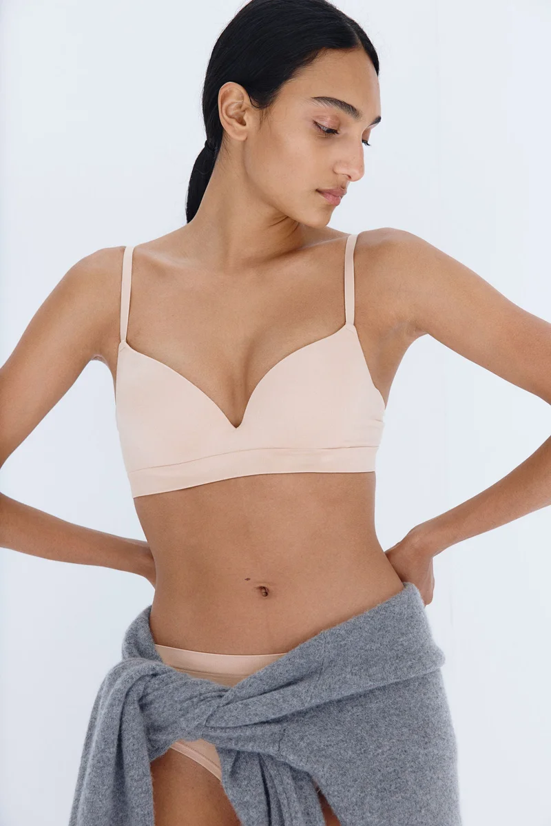 اتش اند ام حمالة صدر مايكروفايبر سوبر بوش أب