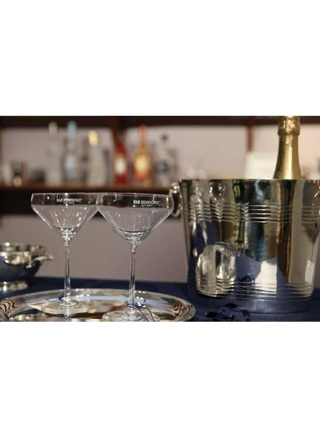 The Stylish Life: Cocktail Parties  - Image 1